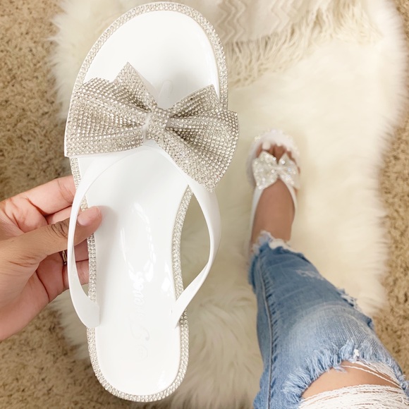 Shoes - NEW Emmie Sandal- in White